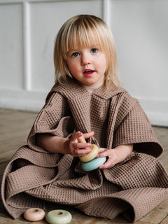 Kylpyponcho_brown_nalle_2_afc0205b-bcf6-40b9-8770-bac95ff4b526.jpg